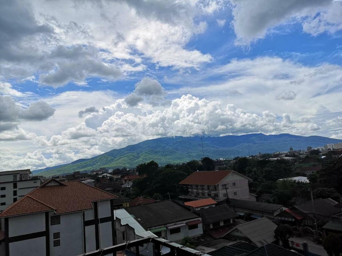 Yadana Chiangmai Hotel Chiang Mai Exterior foto