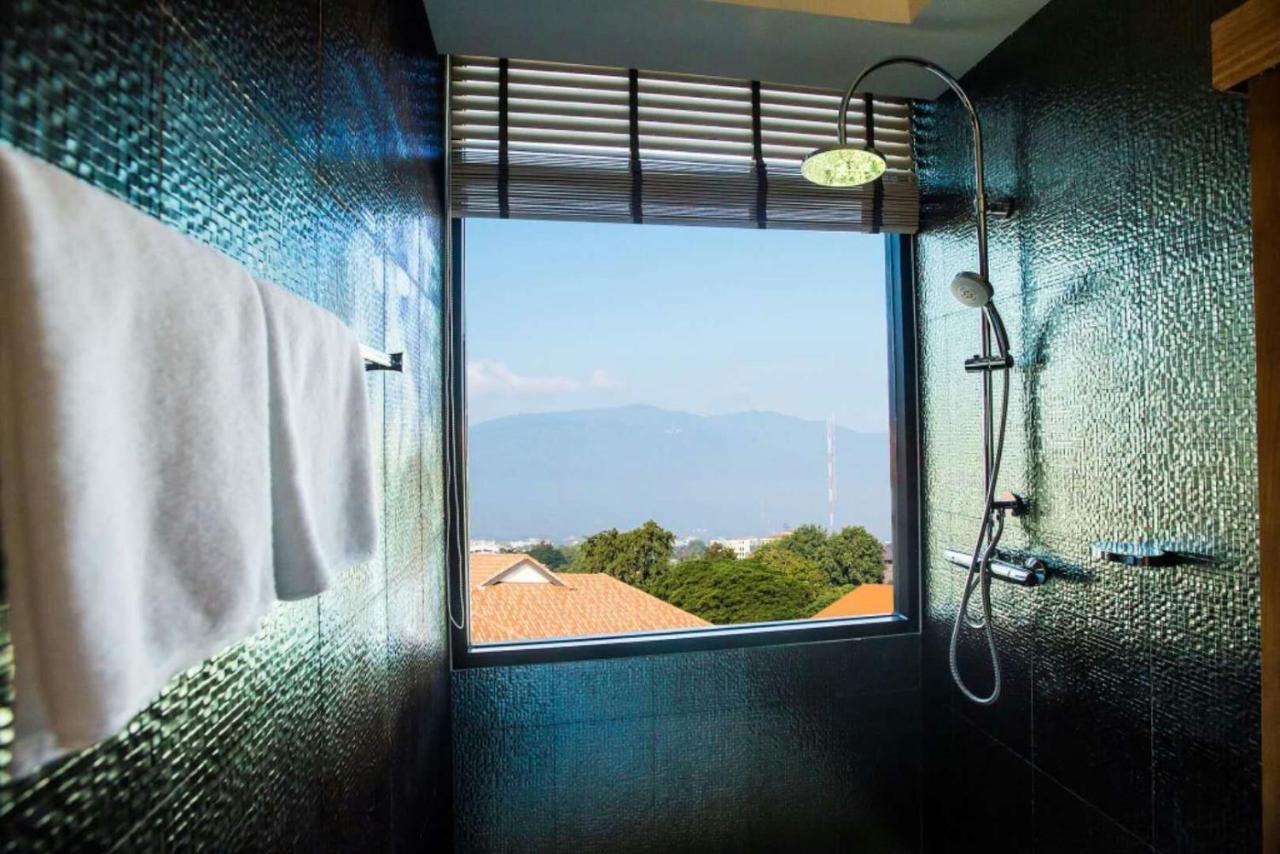 Yadana Chiangmai Hotel Chiang Mai Quarto foto